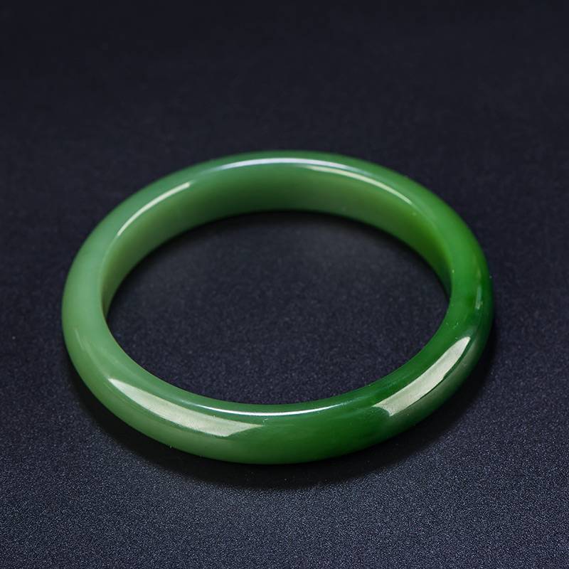 俄罗斯碧玉手镯 内径51.5mm 36.8克