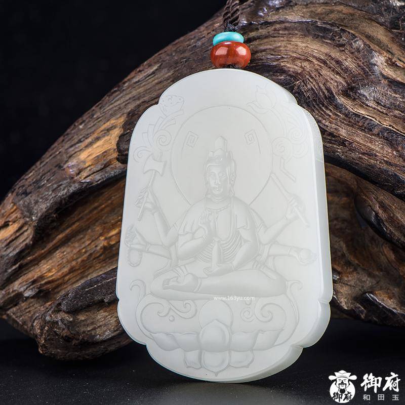 新疆和田玉原毛孔皮一级白白玉籽玉玉牌 千手观音 60.8克