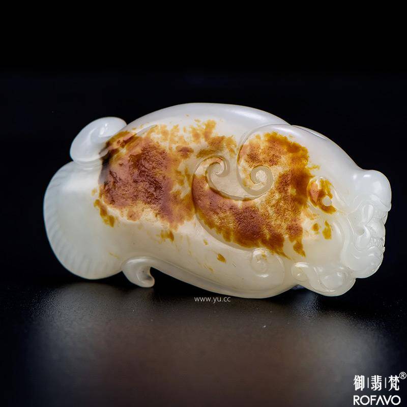 新疆和田玉枣红皮籽料挂件 鱼化龙 25.8克