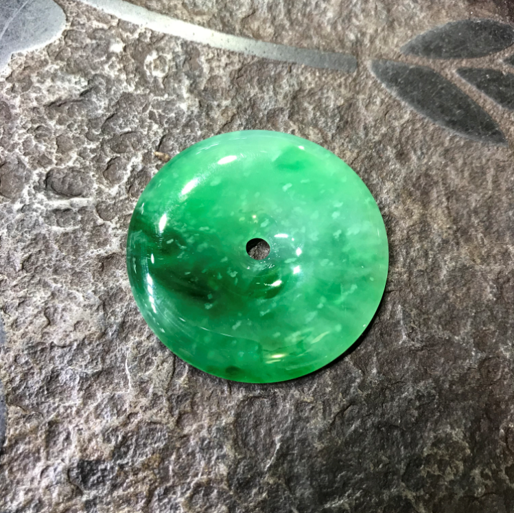 翡翠糯冰种平安扣