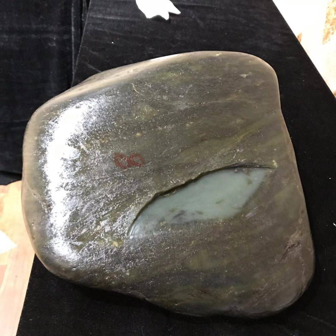 青玉原石