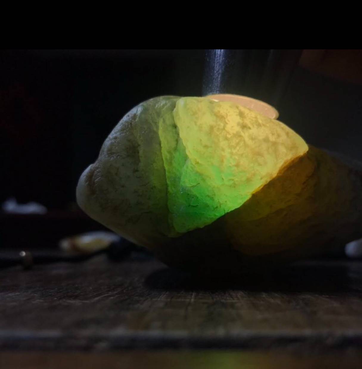高冰种翡翠原石 543克