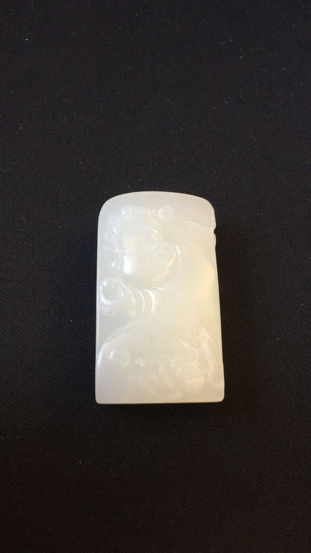 新疆和田玉羊脂白原毛孔皮白玉籽玉 财神 25.2g