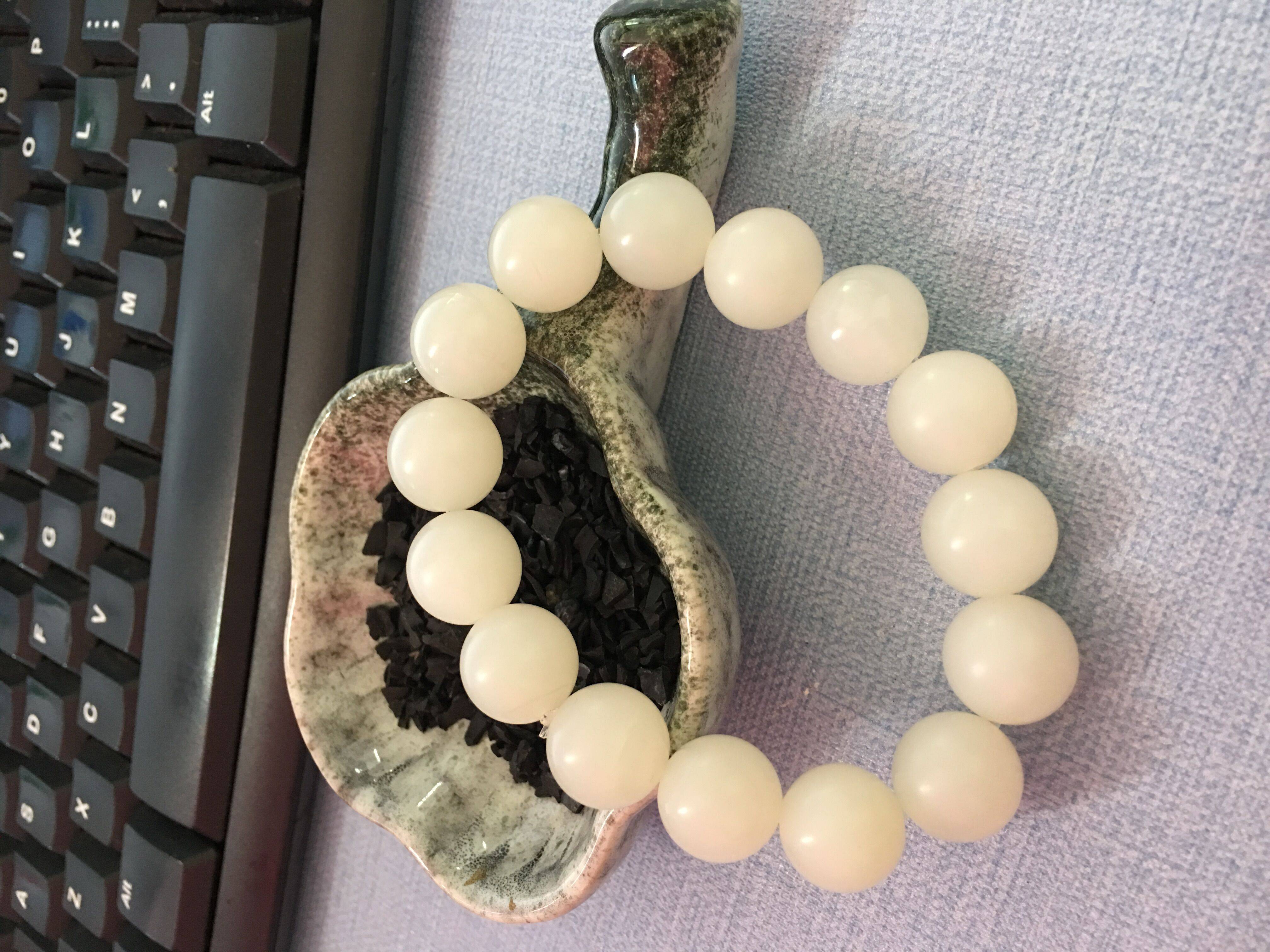 新疆和田玉羊脂白玉籽玉手链 49.4克