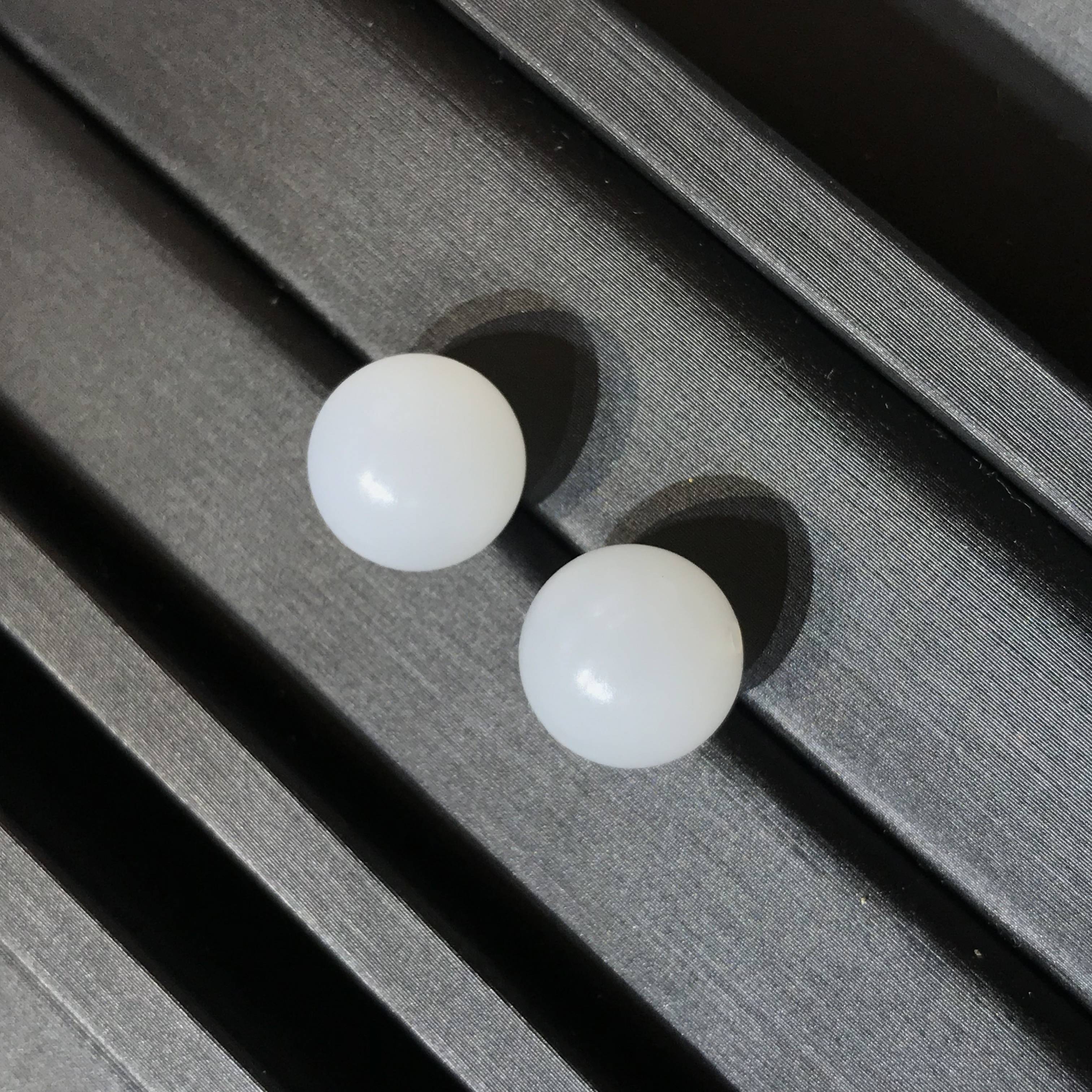 新疆白玉籽玉圆珠10mm（2颗）