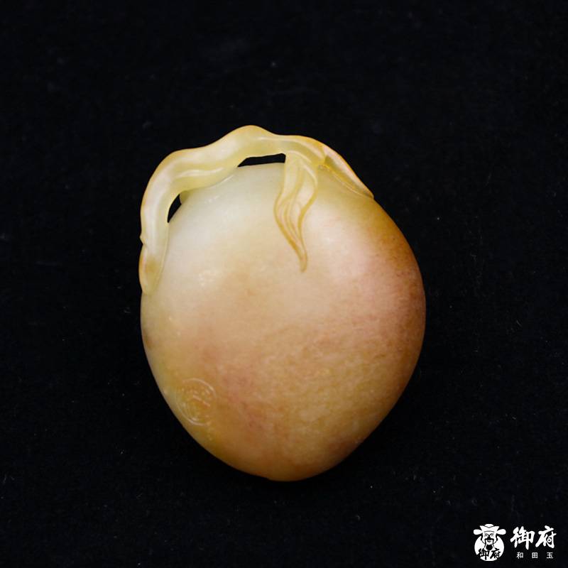 新疆和田玉黄皮籽玉 寿桃 38g