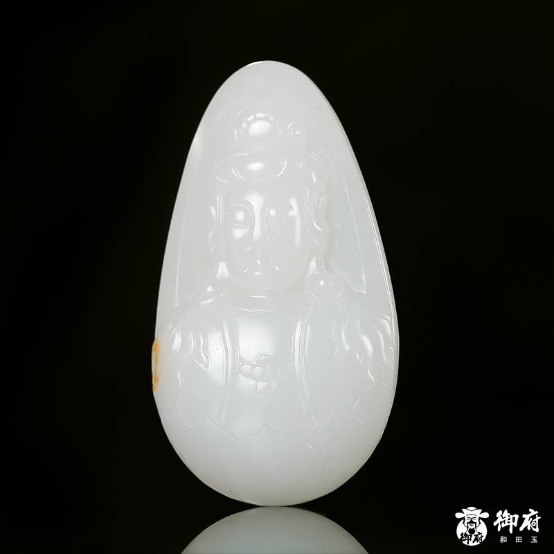 新疆和田玉黄皮羊脂白玉籽玉挂件 观音 22.6克