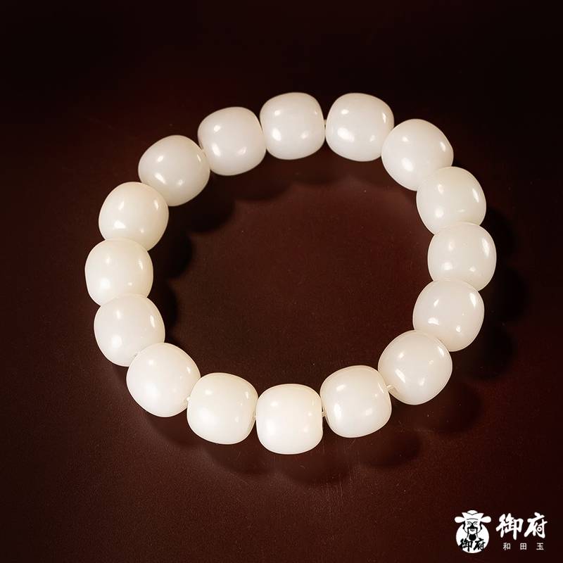 新疆和田玉白玉籽玉手链 桶珠手链 72.3克