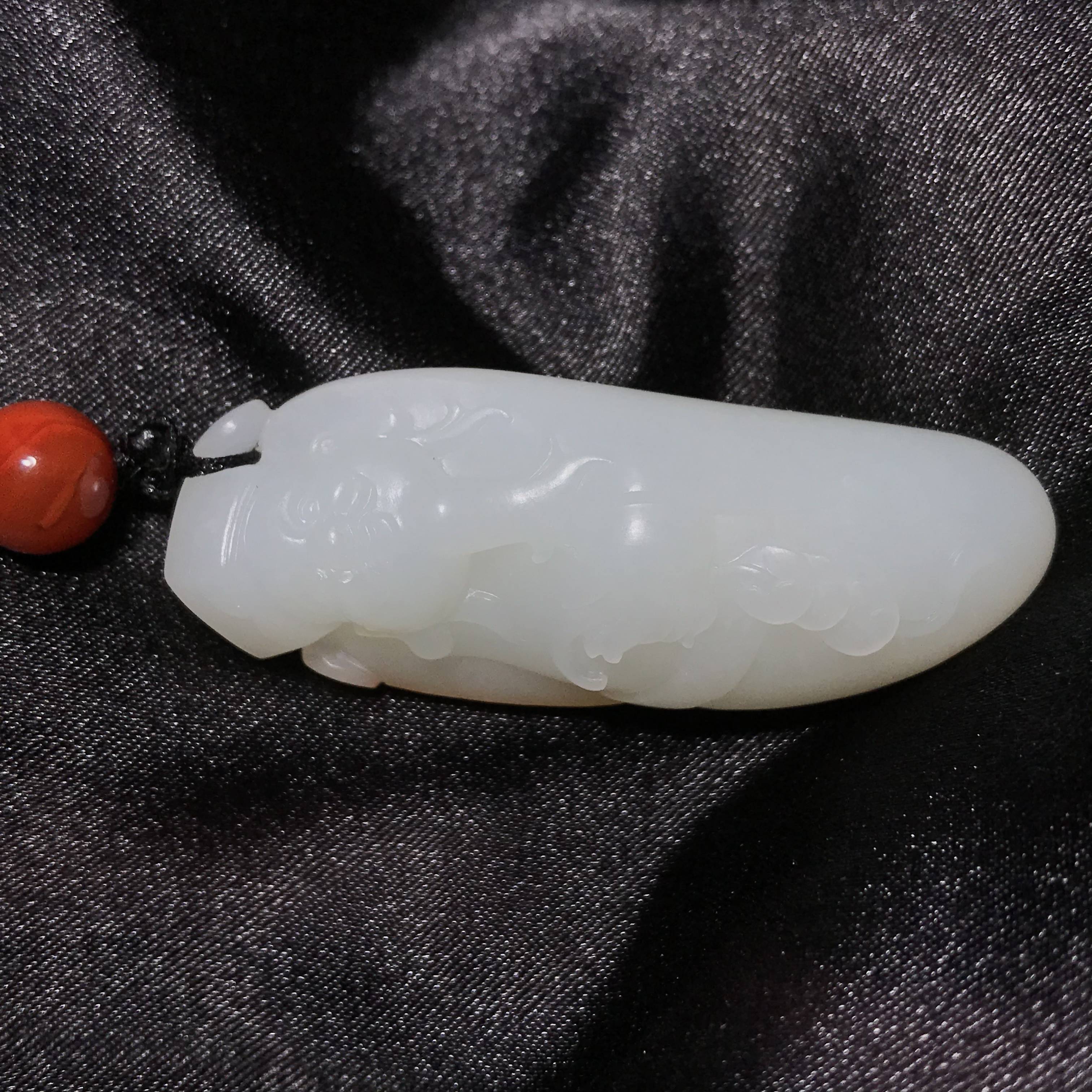 新疆和田玉洒金皮白玉籽玉 弥勒