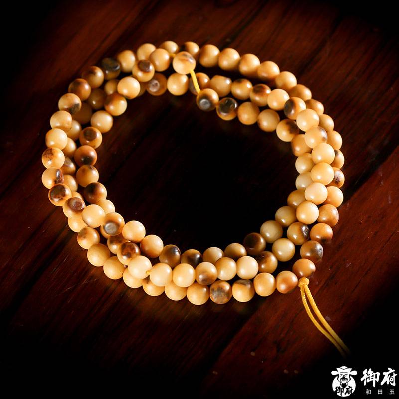 新疆和田玉黄沁籽玉圆珠108珠子项链 32克