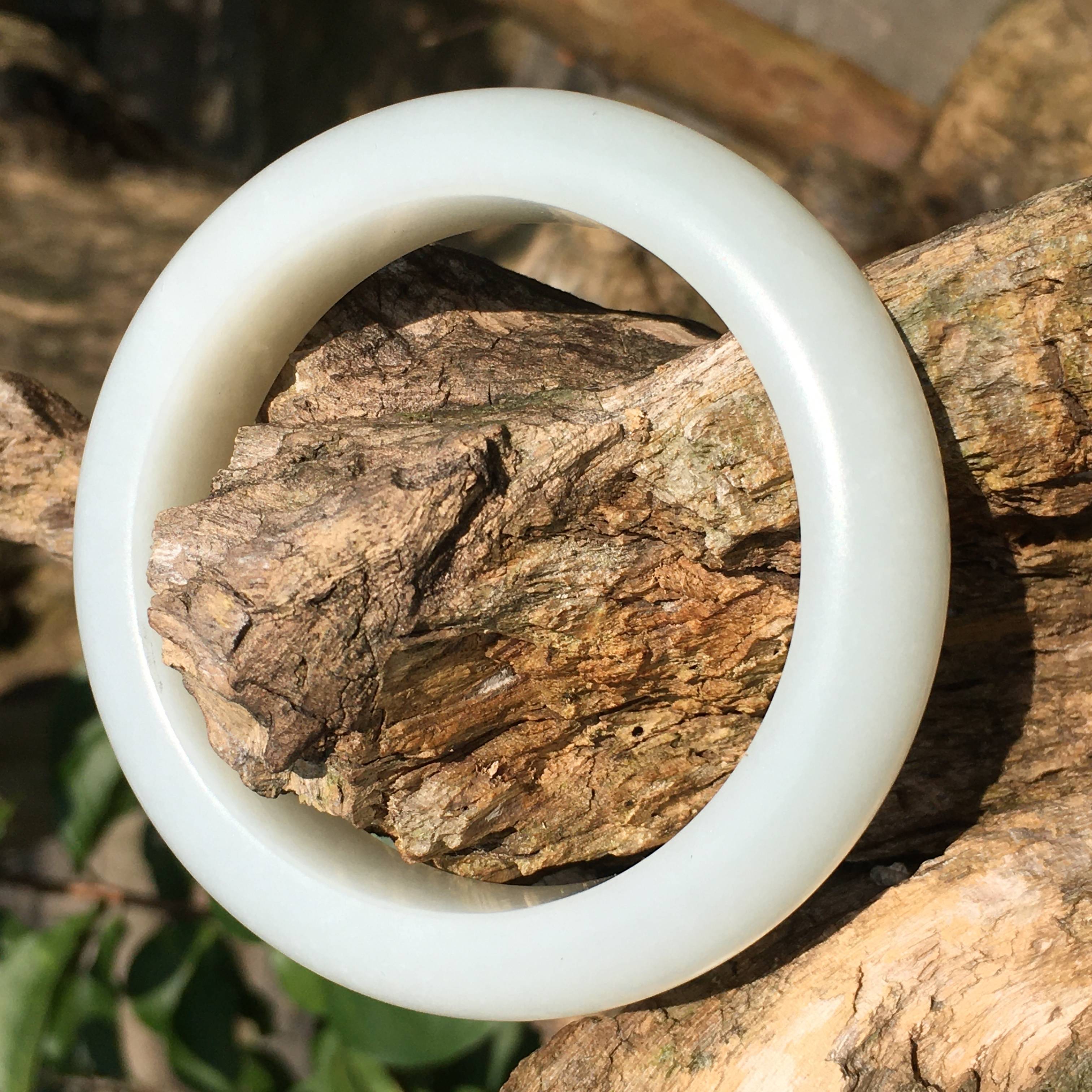新疆和田玉白玉籽玉手镯 内径57mm 重83.5克
