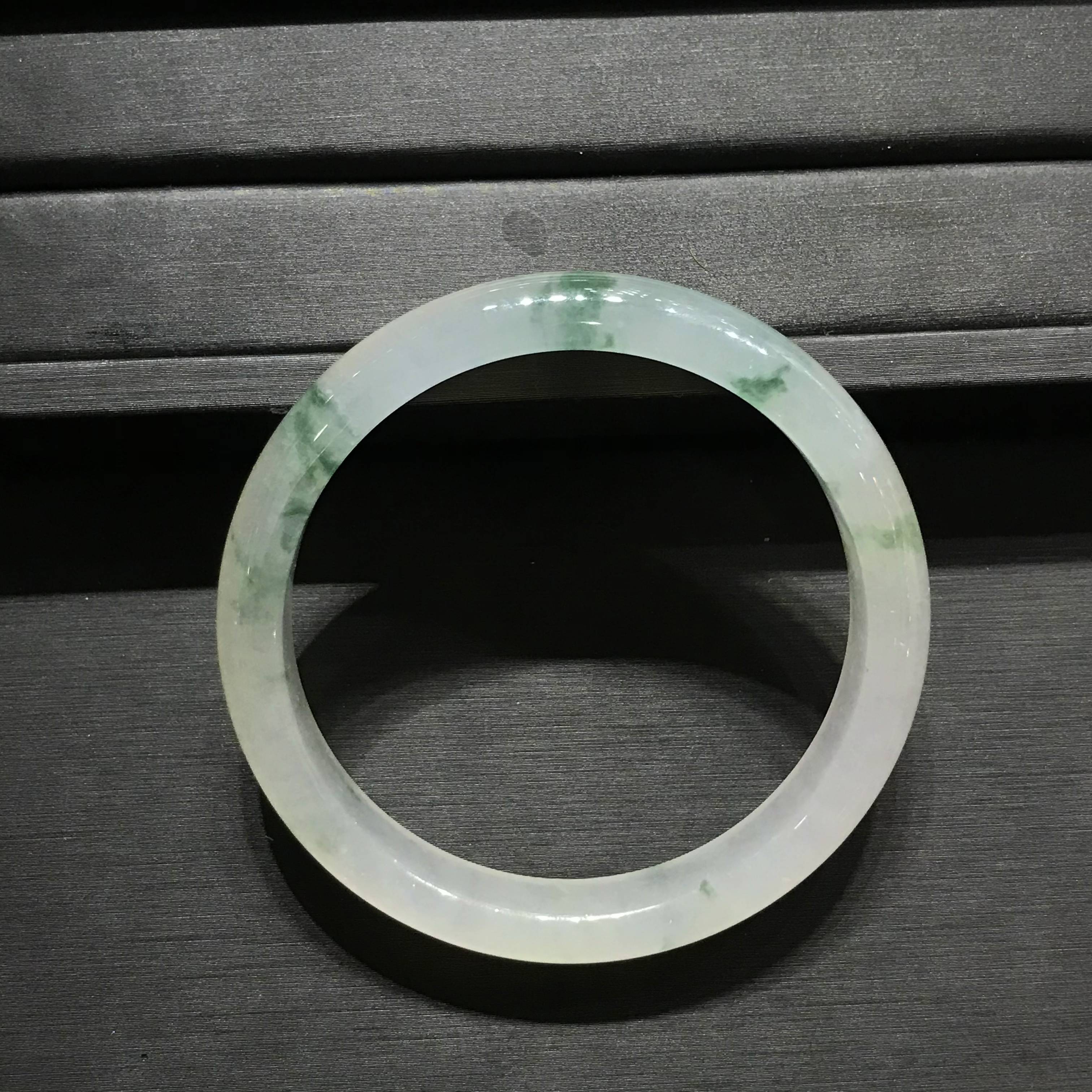 缅甸翡翠A货冰种飘花手镯 福镯 34.7克