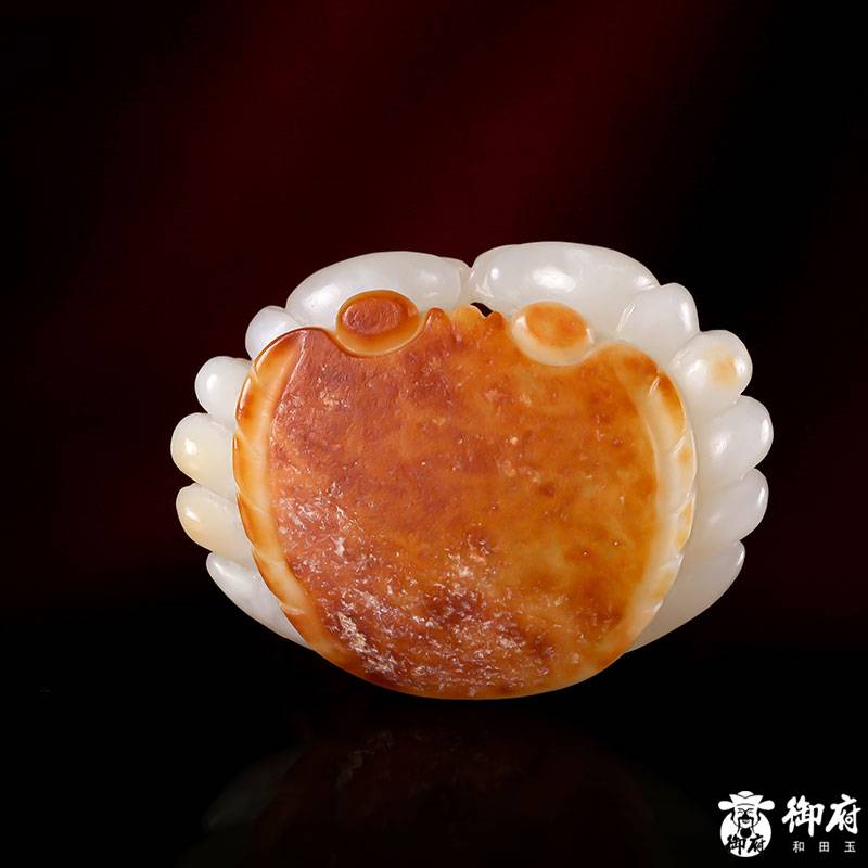 新疆和田玉棗紅皮白玉籽玉掛件 大鉗在握 20克