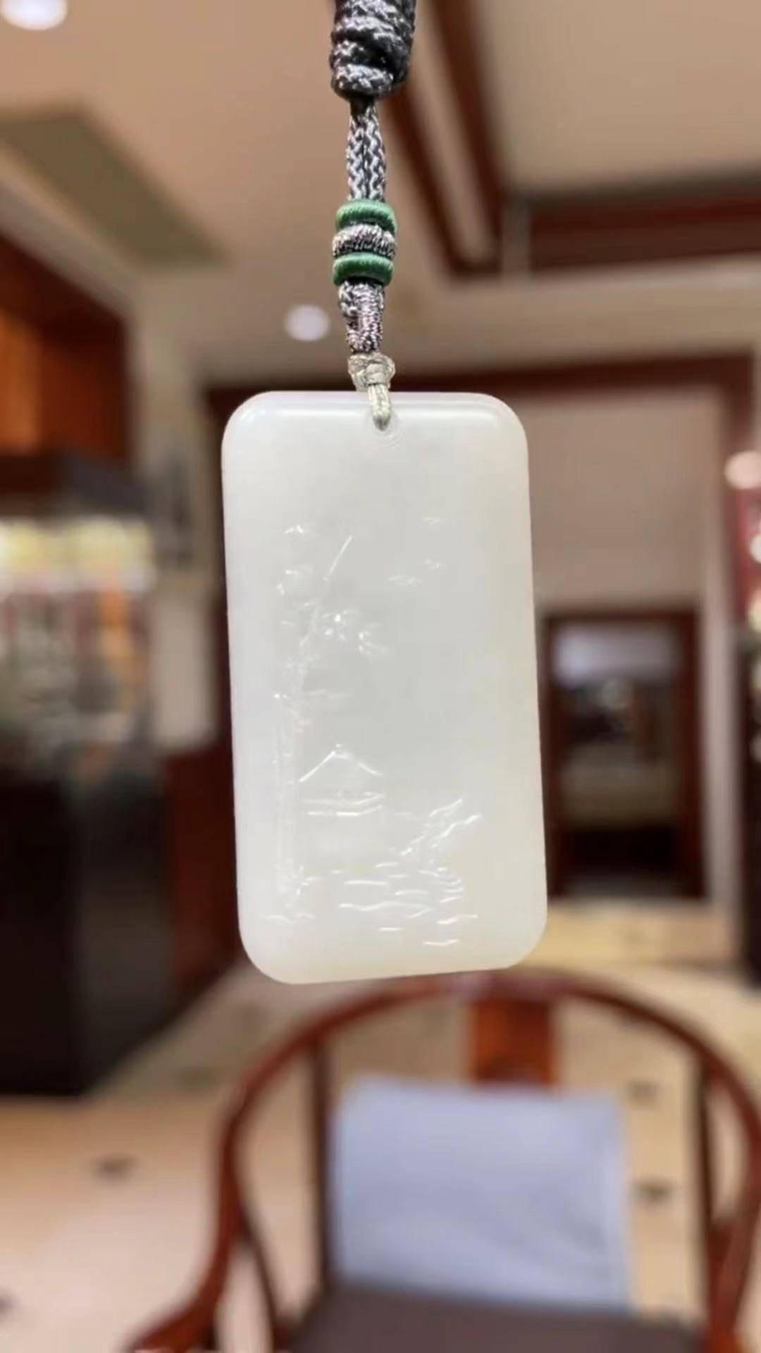 白玉玉牌 山水牌  33克