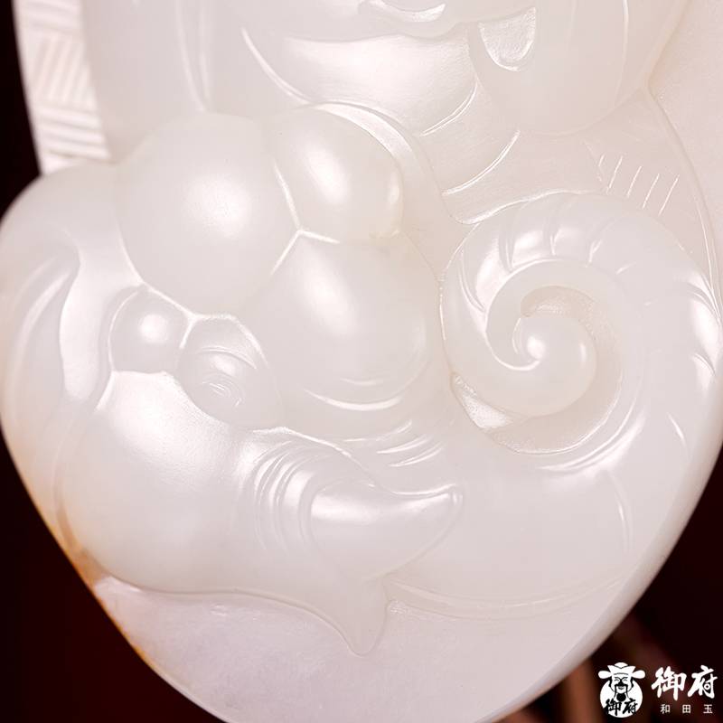新疆和田玉黃皮白玉籽玉玉牌 財神 76克 圖片4