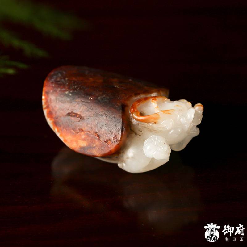 新疆和田玉棗紅皮白玉籽玉掛件 龍龜 21.7克 圖片5