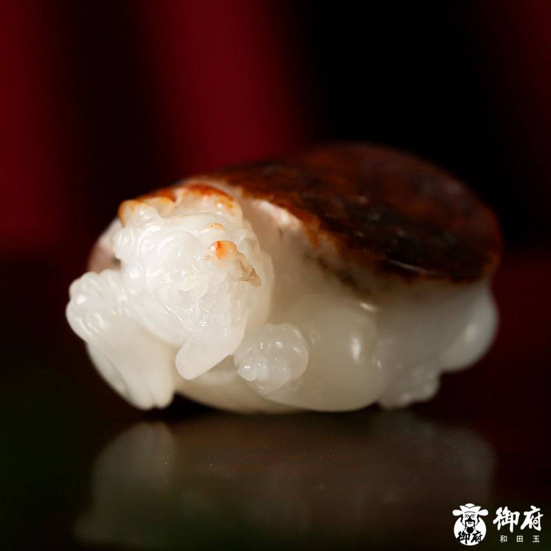 新疆和田玉棗紅皮白玉籽玉掛件 龍龜 21.7克 圖片3