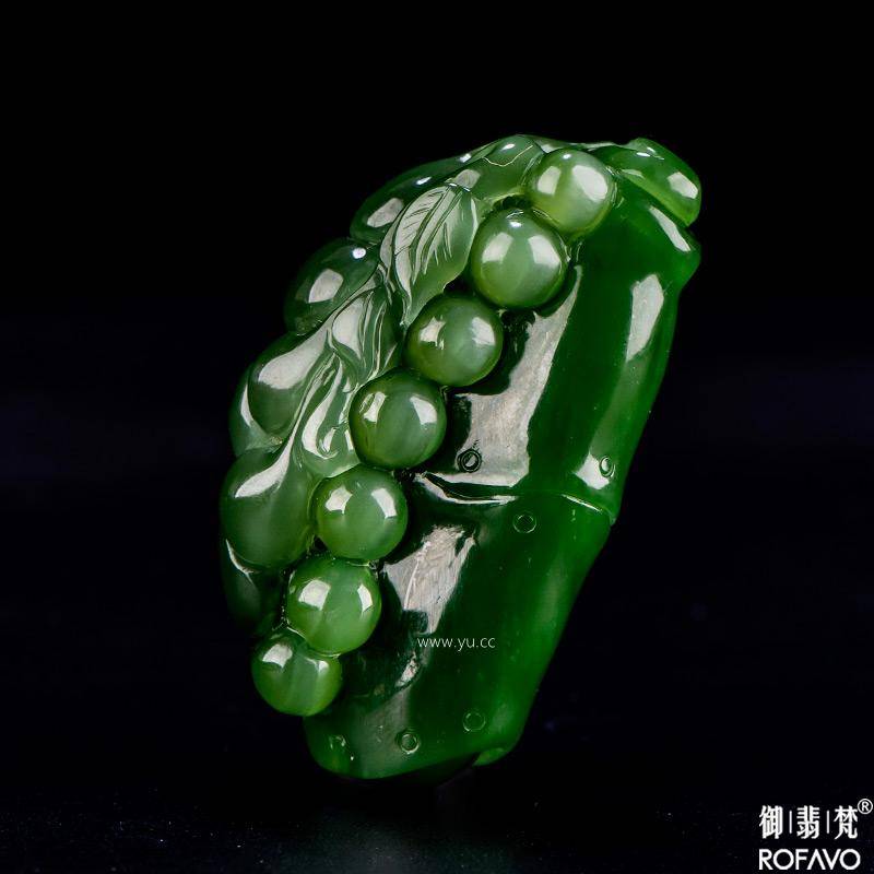 俄羅斯碧玉掛件 富貴榮華 39.6克