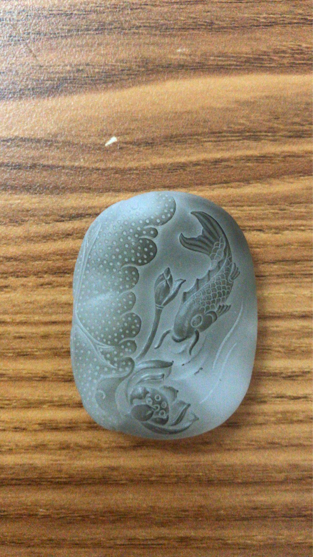 新疆和田玉羊脂白玉挂件连年有余_御府和田玉网