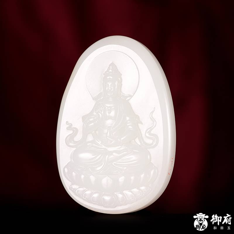 新疆和田玉灑金皮白玉籽料玉牌 凈瓶觀音 44.7克