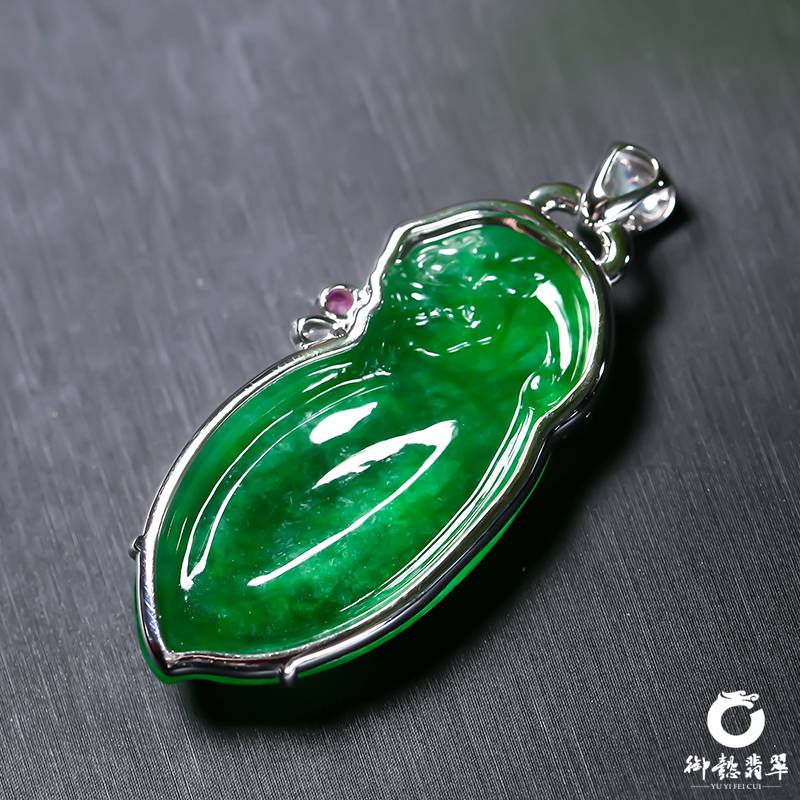 緬甸翡翠A貨 18k金鉆鑲 吊墜 10.1克 圖片5