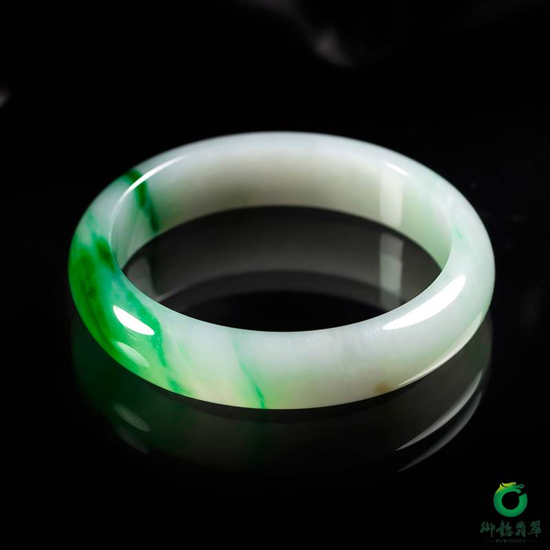 翡翠冰種飄綠手鐲 55mm 52克 圖片6