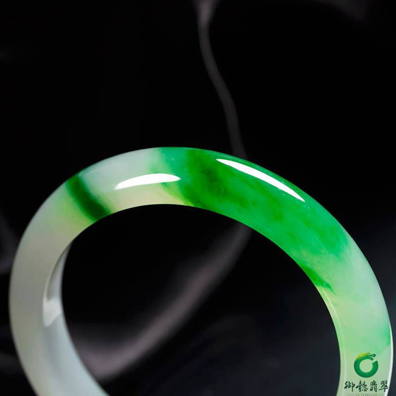 緬甸翡翠A貨冰種飄綠手鐲 54mm 43.4克 圖片3