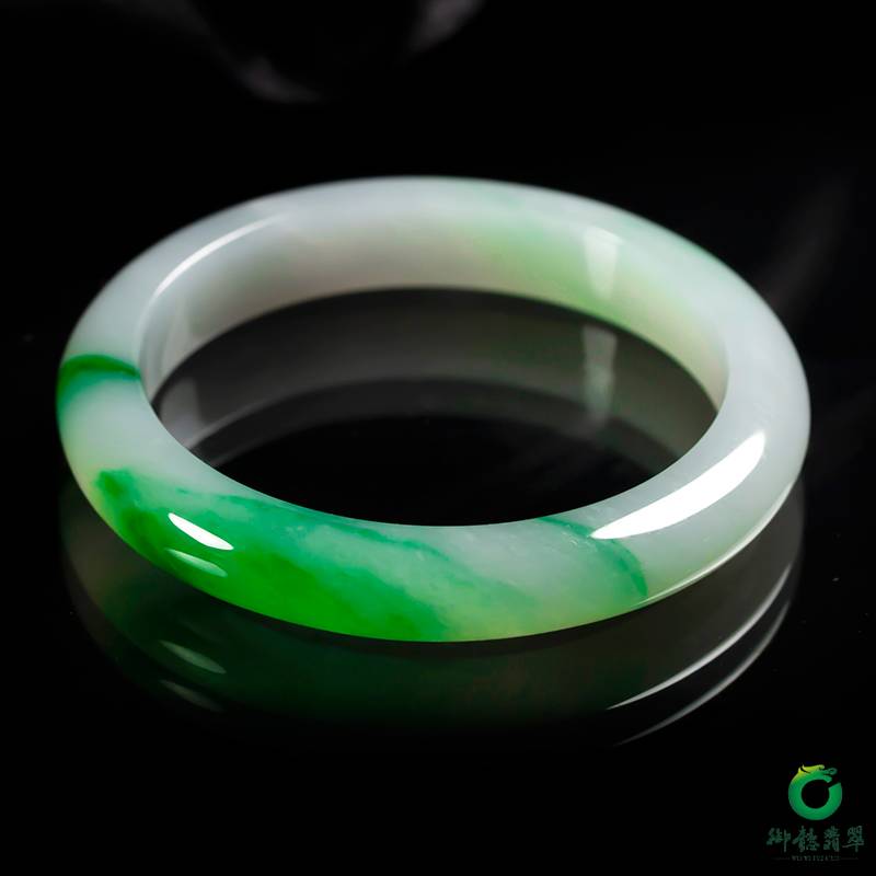 緬甸翡翠A貨冰種飄綠手鐲 54mm 43.4克 圖片6