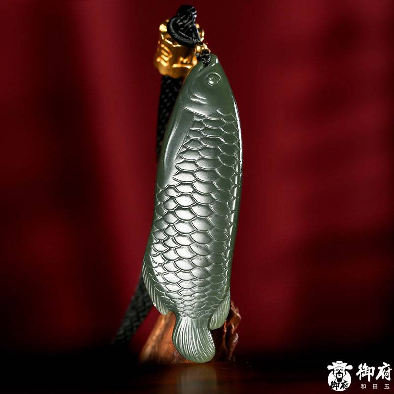 新疆和田玉青玉籽玉挂件 金龙献瑞 21.5克 图片4