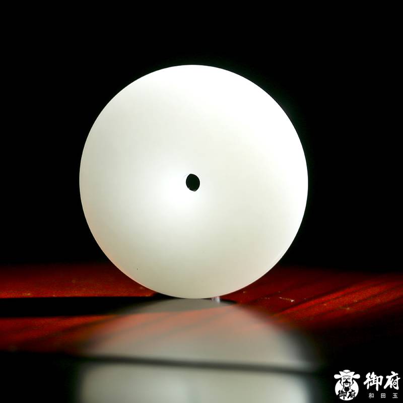 新疆和田玉羊脂白玉籽玉掛件 平安扣 65.8克 圖片10