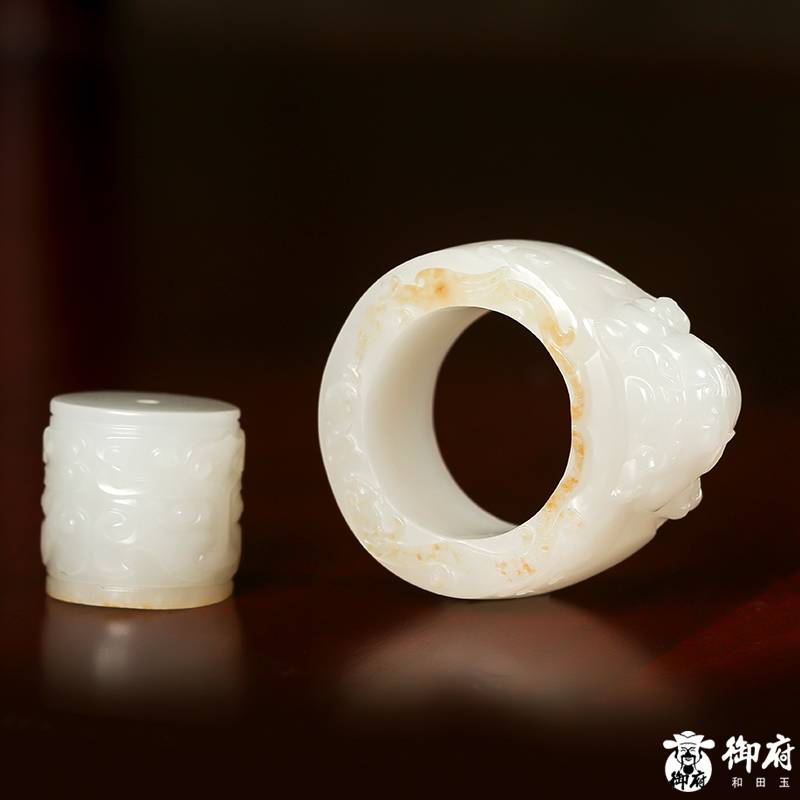 新疆和田玉灑金皮白玉籽玉掛件 扳指 34.5克 圖片3