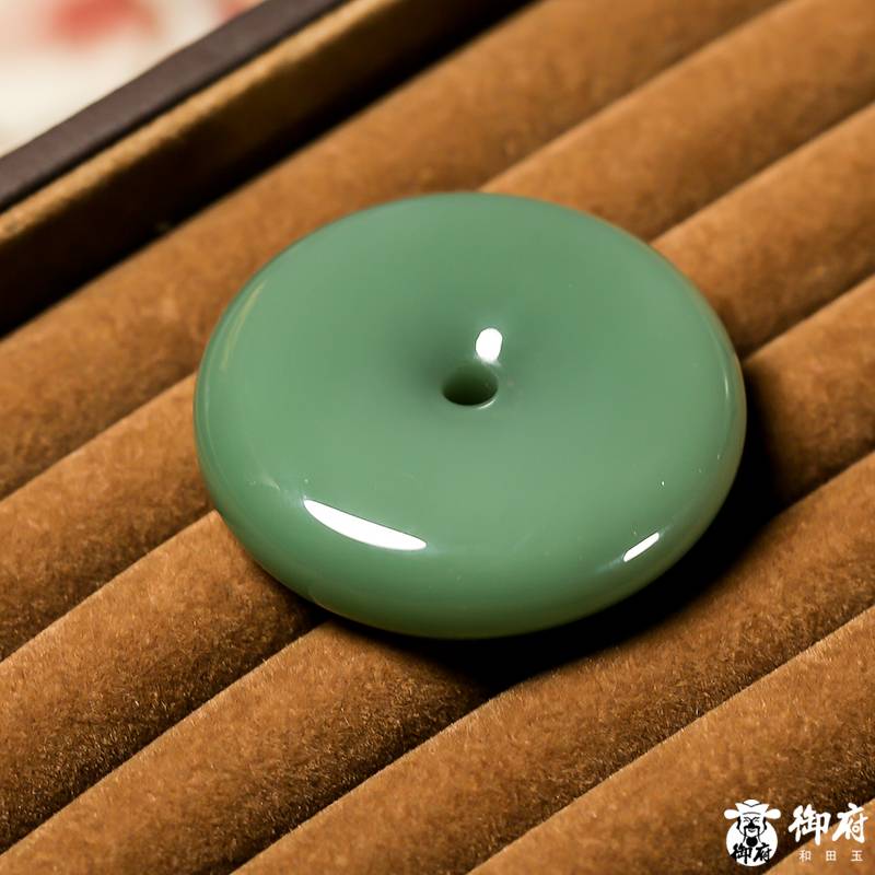 和田碧玉（俄碧）鴨蛋青 手鐲 平安扣 套裝（71.2克/82.8克） 圖片6