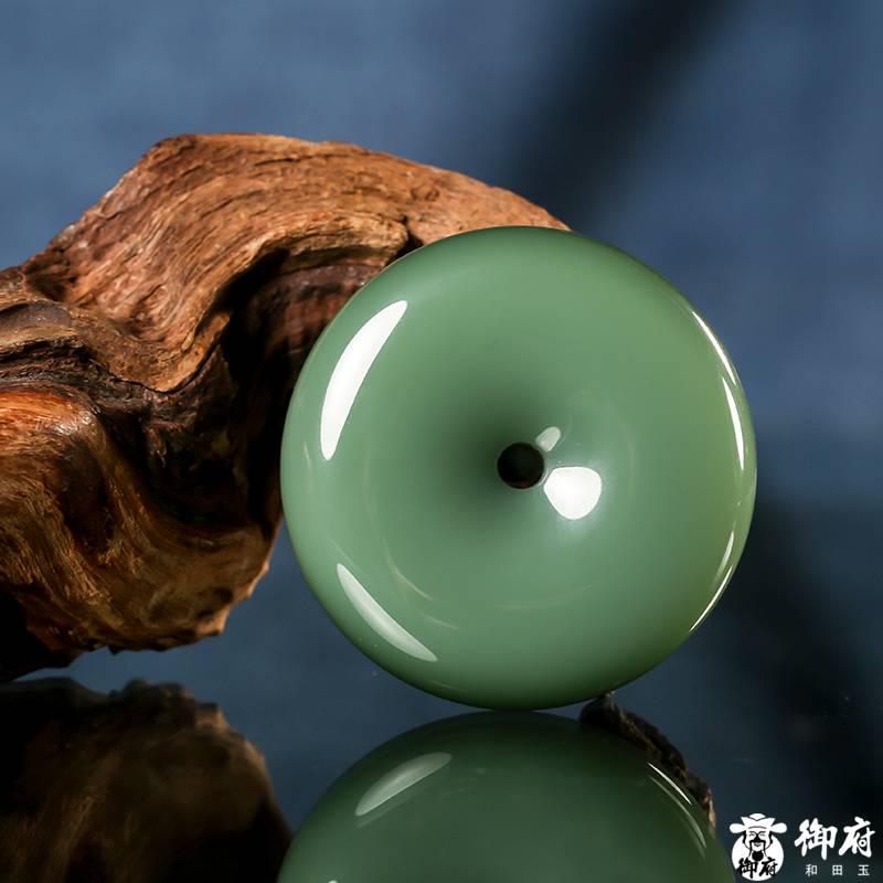 和田碧玉（俄碧）鴨蛋青 手鐲 平安扣 套裝（71.2克/82.8克） 圖片3