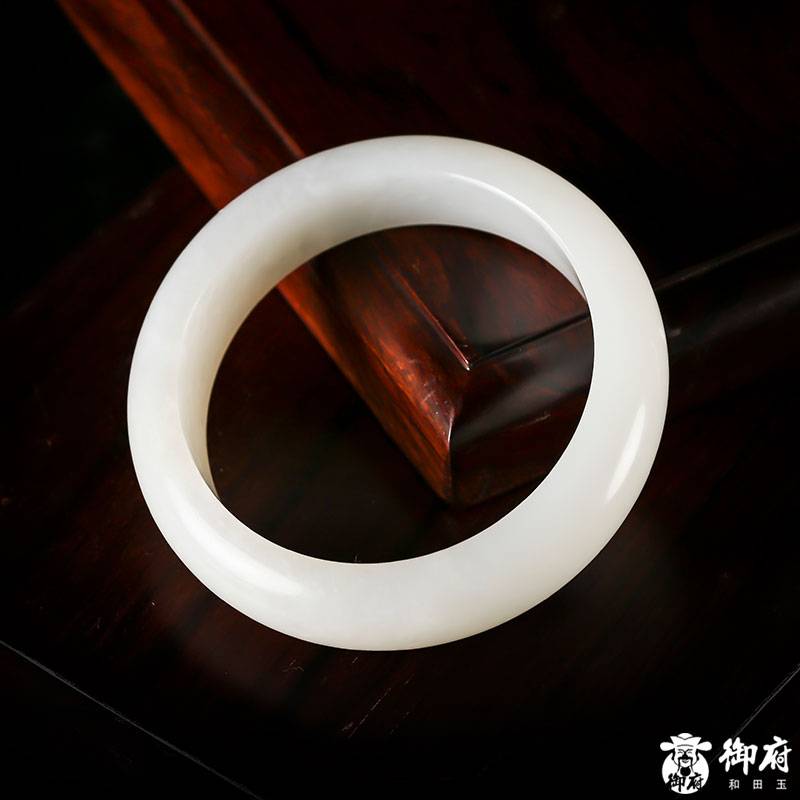 新疆和田玉白玉籽玉手鐲 70.6克 圖片7