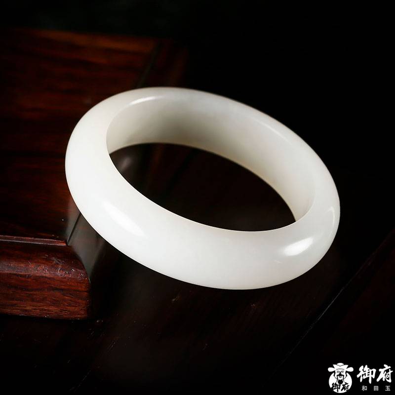 新疆和田玉白玉籽玉手鐲 70.6克 圖片9