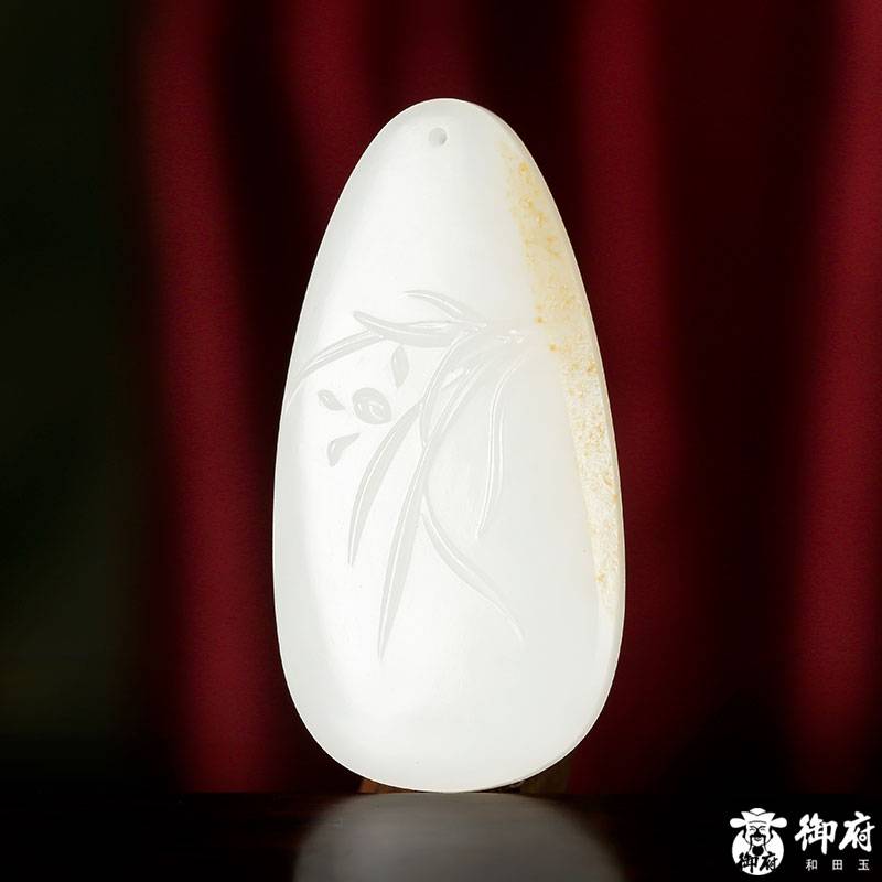 新疆和田玉灑金白玉籽玉 蘭花 掛件15.4克