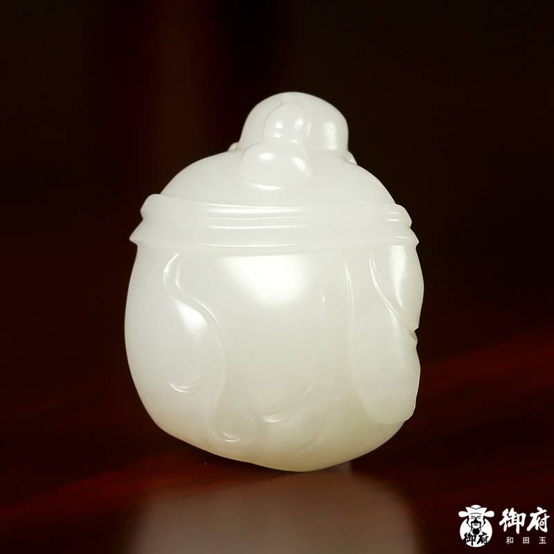 新疆和田玉灑金皮白玉籽玉掛件 歡喜彌勒 21.6克 圖片7