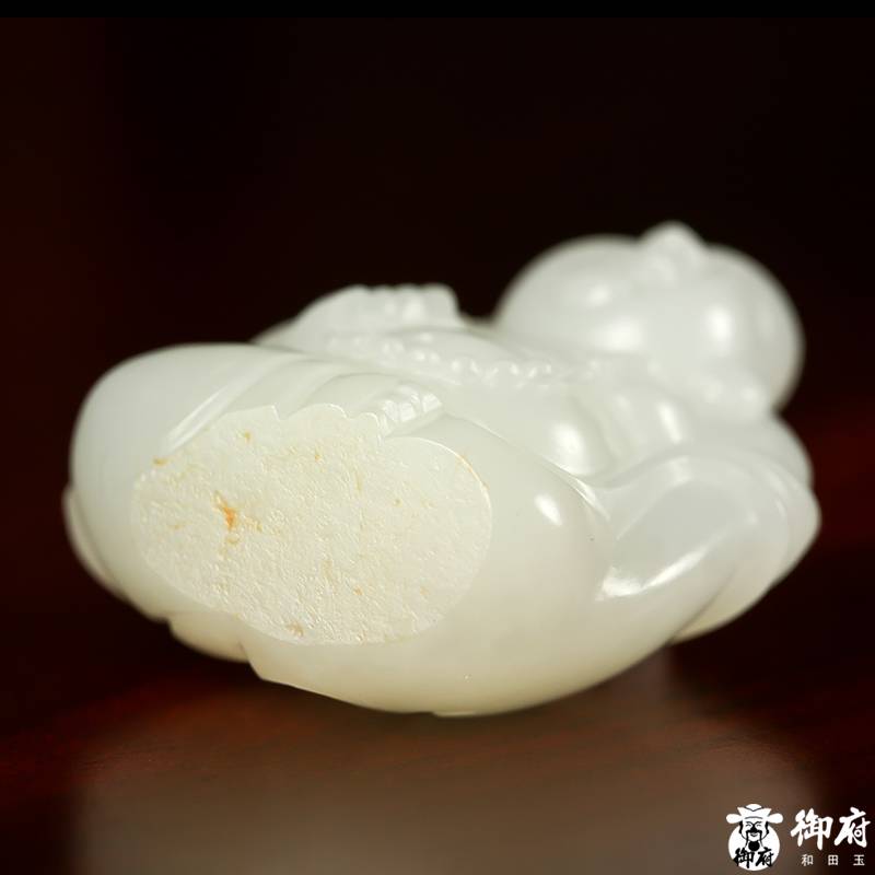 新疆和田玉灑金皮白玉籽玉掛件 歡喜彌勒 21.6克 圖片8