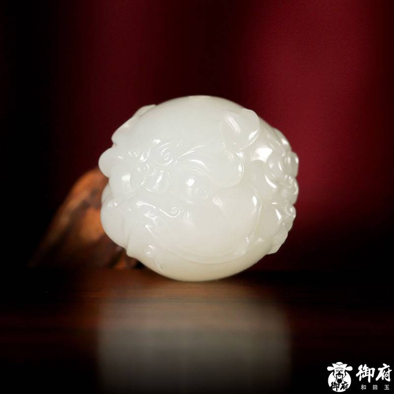 新疆和田玉黃皮白玉籽玉掛件 仿古獸 12.1克 圖片6