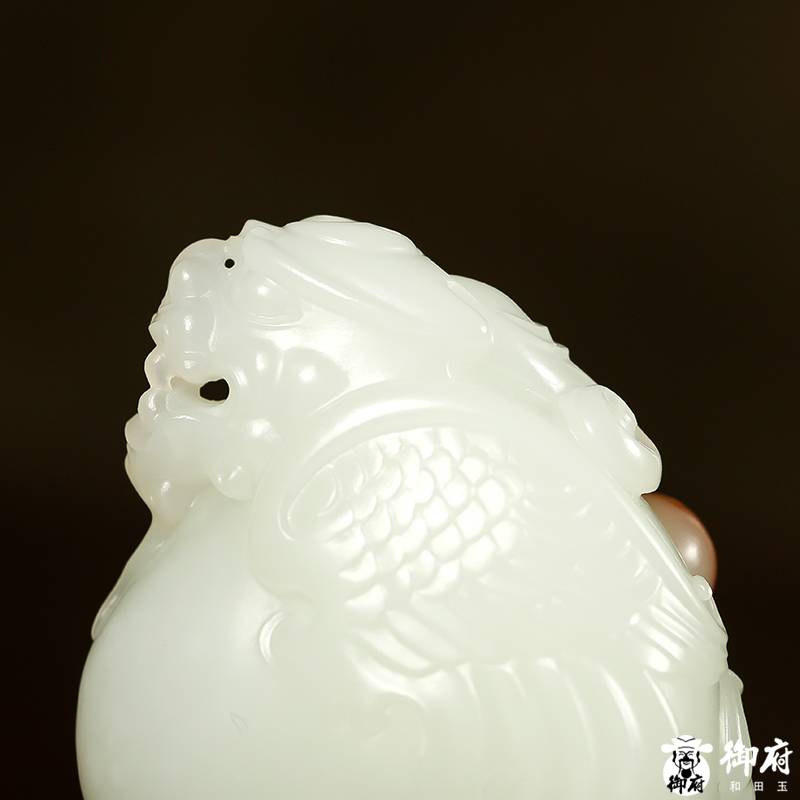 新疆和田玉白玉籽玉掛件 魚化龍 55.7克 圖片4