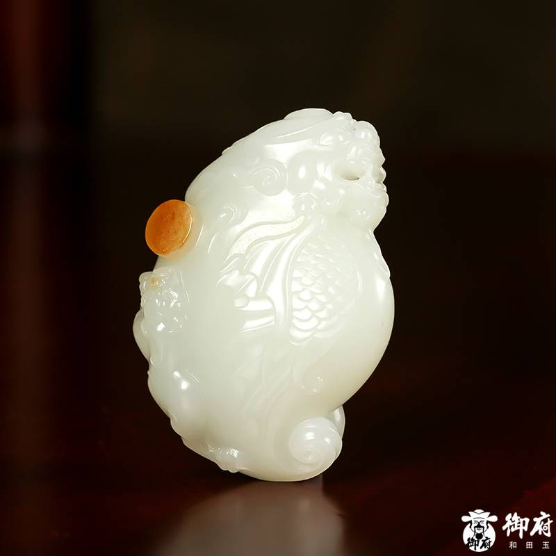 新疆和田玉白玉籽玉掛件 魚化龍 55.7克 圖片6