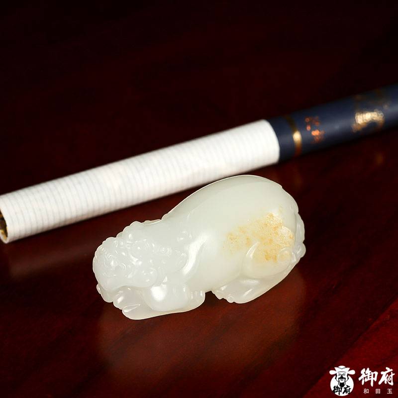 新疆和田玉灑金皮白玉籽玉 招財貔貅 18.3克 圖片2