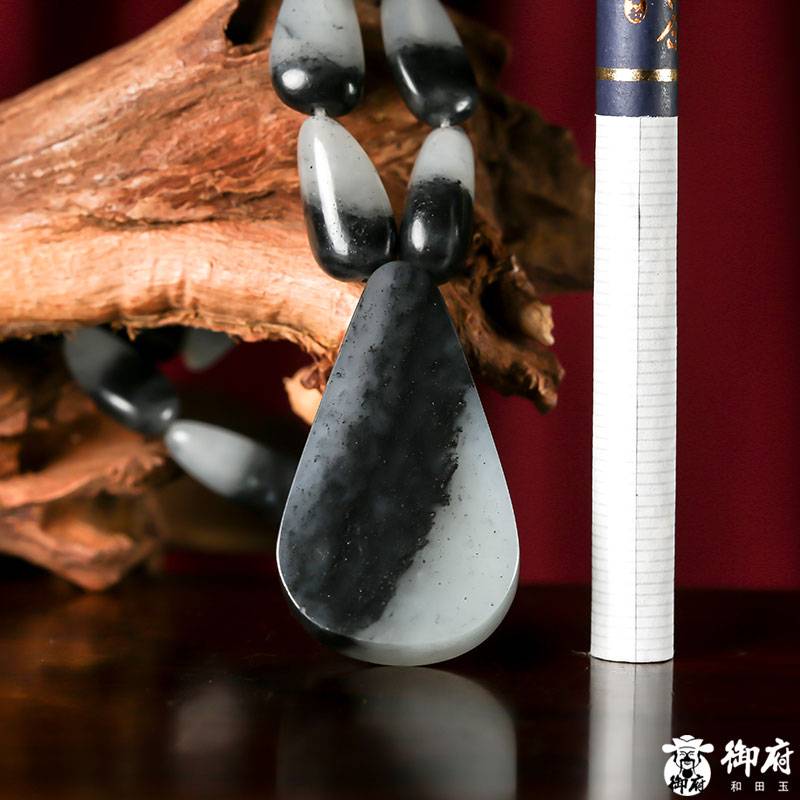 新疆和田玉青花籽玉鏈條吊墜 58.3克 圖片3