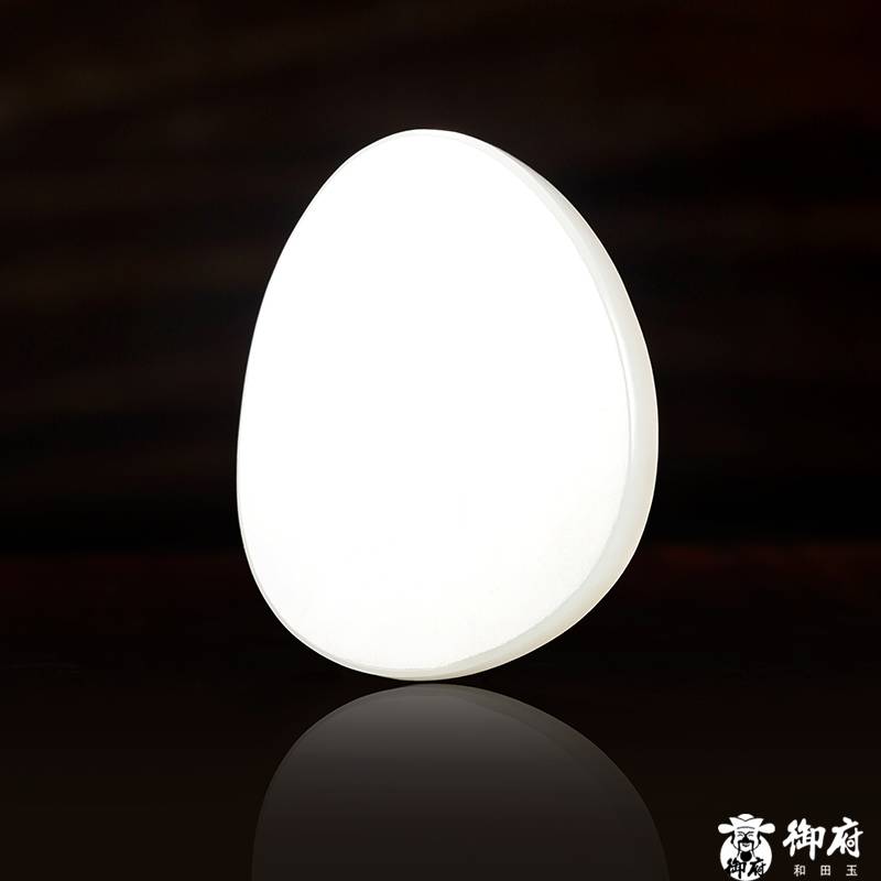 新疆和田玉灑金皮白玉籽玉 財(cái)神降福 21.3克 圖片7