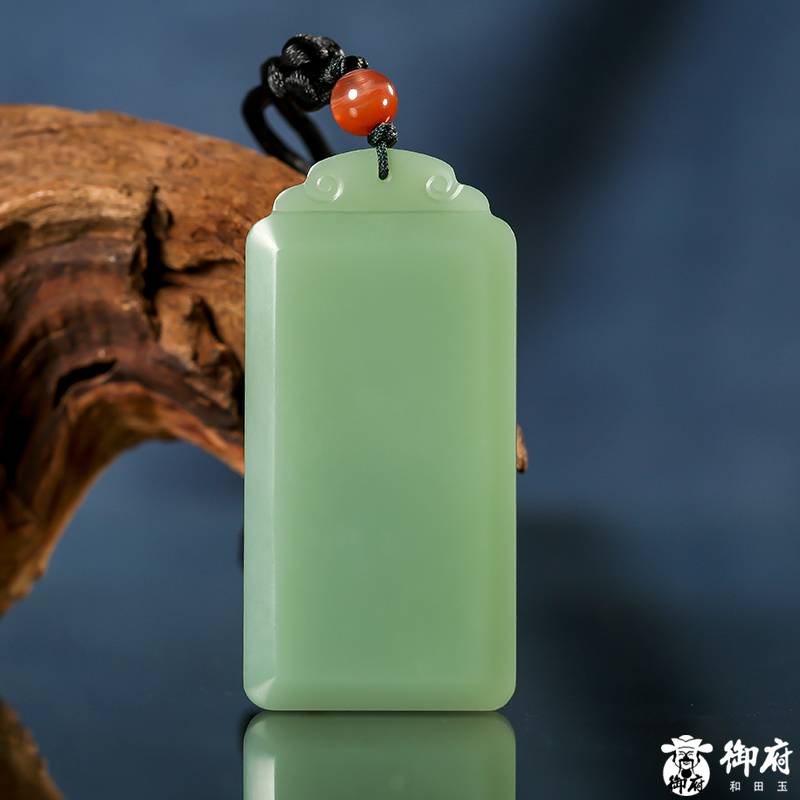 俄羅斯碧玉鴨蛋青玉牌 平安無事牌 28.6克 圖片9