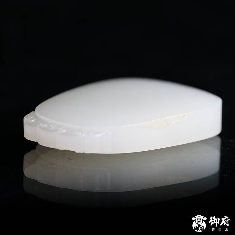 新疆和田玉洒金皮白玉籽玉 无事牌  27克 图片6