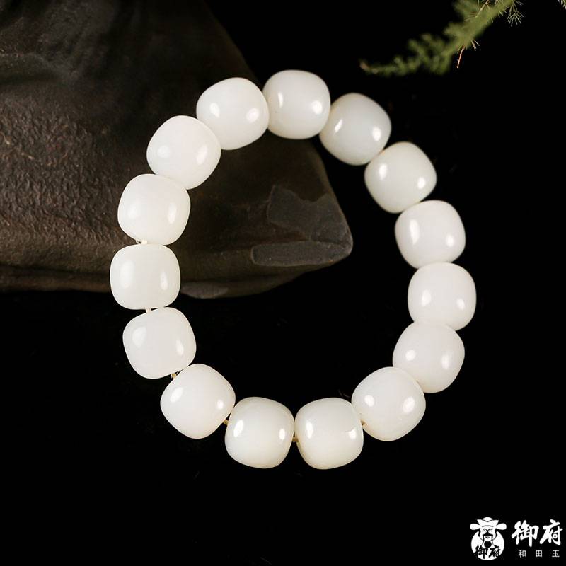 新疆和田玉原毛孔皮羊脂白玉籽玉桶珠手串 85.6克 圖片8