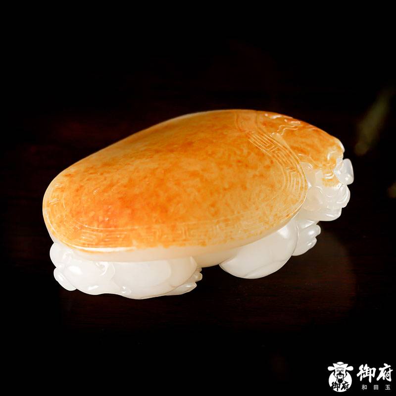 新疆和田玉灑金皮白玉籽玉把件 龍龜 93.8克 圖片5