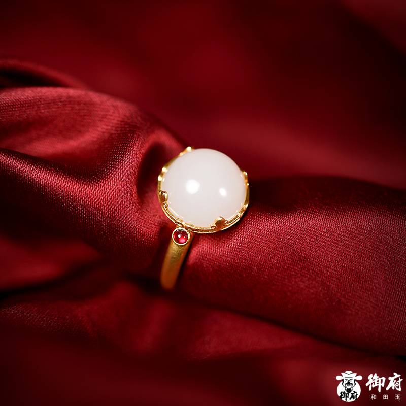 新疆和田白玉籽料18k鑲嵌戒指 5克 圖片4
