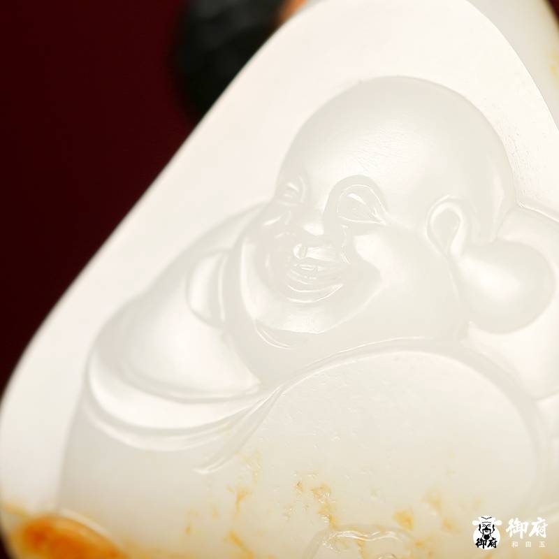 新疆和田玉红皮白玉籽玉挂件 弥勒佛 11.2克 图片6